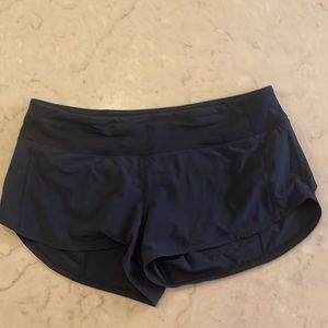 Speed Up Low-Rise Lined
Short 2.5" NAVY